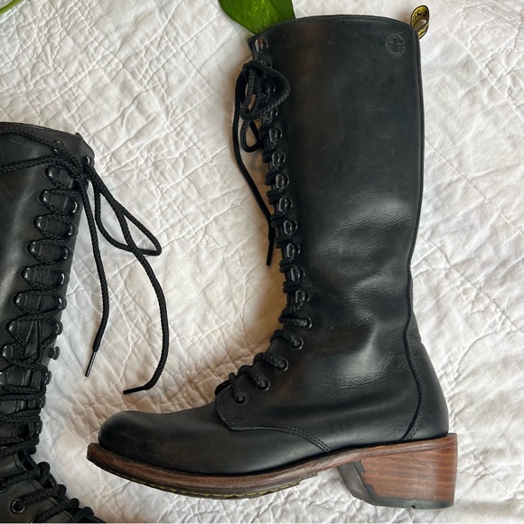Dr. Martens 11634 Tall Heeled Black Leather Lace Up Boots - Picture 3 of 9